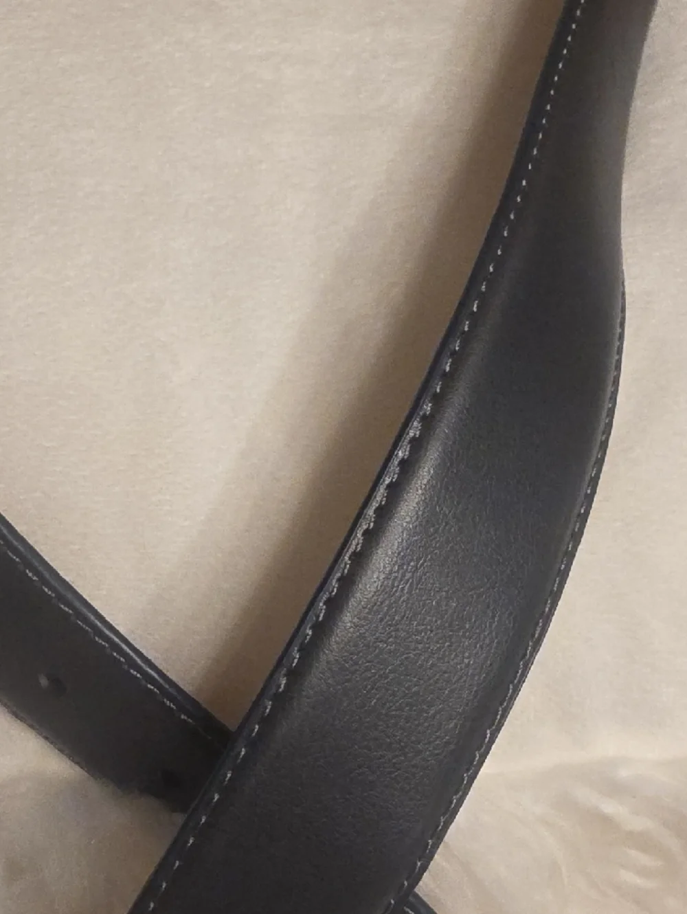 English Laundry Black Leather Belt with Brown Interior and Silver Buckle Size 40